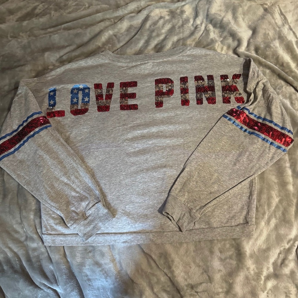 Vs PINK | American flag / USA Bling Top